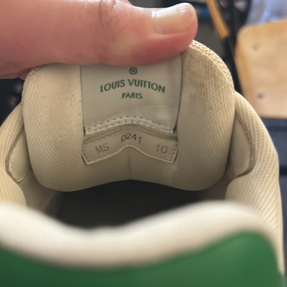 Louis Vuitton Men’s LV trainer sneaker - Picture 5 of 8